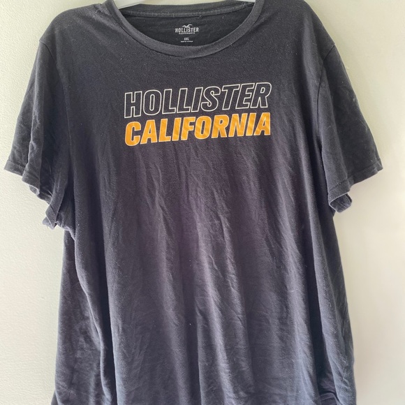 2 hollister tiger print tees - Picture 3 of 4